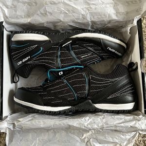 LOUIS GARNEAU HRS-80 WOMENS LITE TRAINER